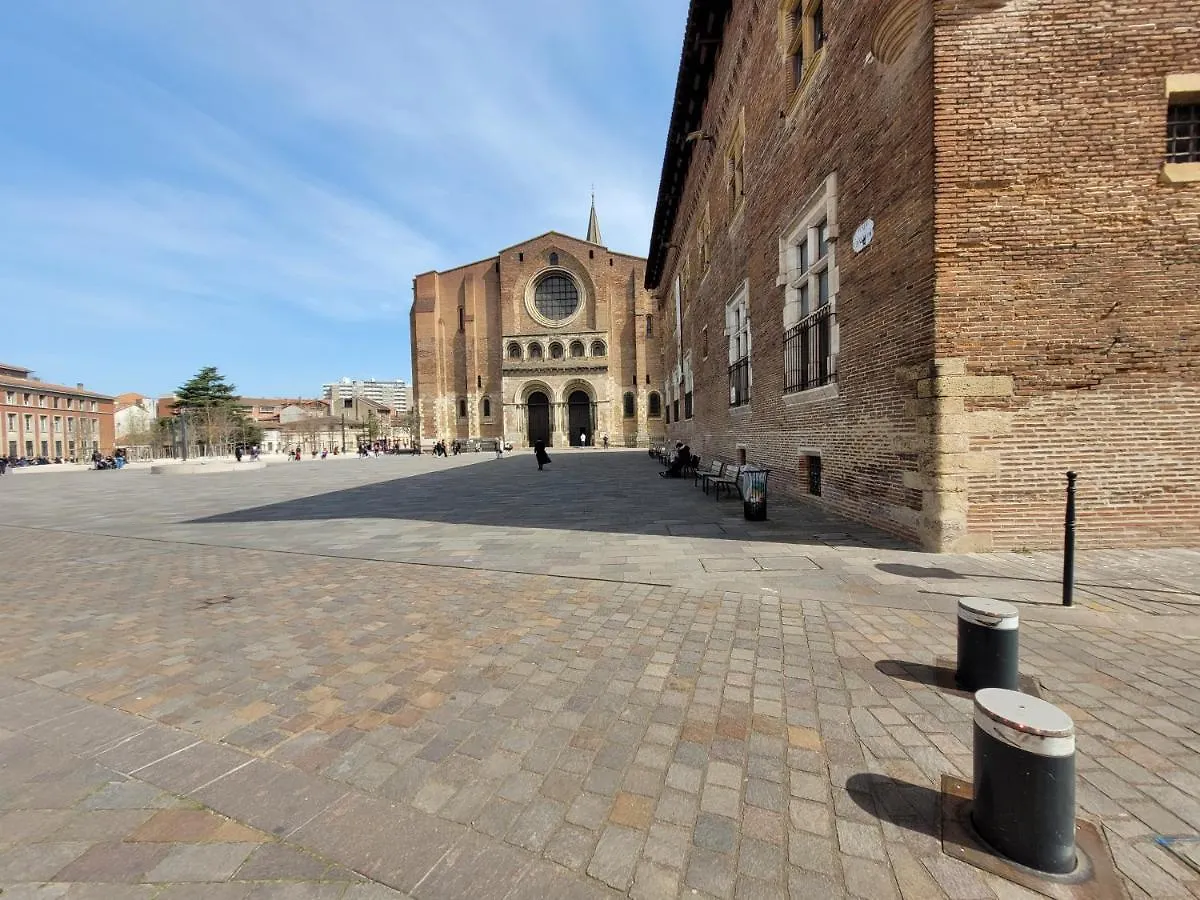 Appartement Toulouse - Basilique St-Sernin------- Netflix France